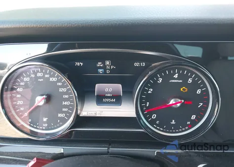 2019 Mercedes-Benz E 300 z USA, uszkodzony, nr VIN WDDZF4JB7KA508868